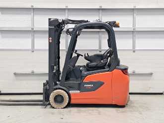 Használt targonca LINDE E20L-01 WEITERE DREIRADFRONTSTAPLER (13073387)