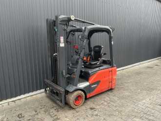 Használt targonca LINDE E20L-02 ELEKTRO DREIRADFRONTSTAPLER (13074866) backdrop