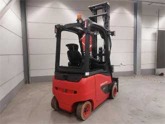 Használt targonca LINDE E20PH-02 ELEKTRO VIERRADFRONTSTAPLER (13056516)
