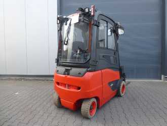 Használt targonca LINDE E20PHL-02 ELEKTRO VIERRADFRONTSTAPLER (13027283)