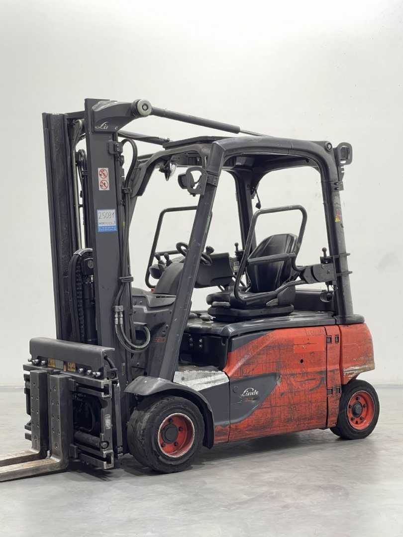 Használt targonca LINDE E20PL-02-386 ELEKTRO VIERRADFRONTSTAPLER (13068281)