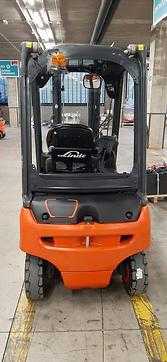Használt targonca LINDE E20PL ELEKTRO VIERRADFRONTSTAPLER (12993571)