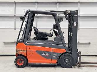 Használt targonca LINDE E25-01 ELEKTRO VIERRADFRONTSTAPLER (13038084)
