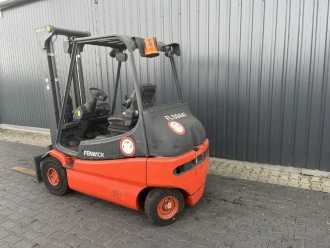 Használt targonca LINDE E25-02 ELEKTRO VIERRADFRONTSTAPLER (13059317)