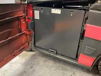 Használt targonca LINDE E25 HL ELEKTRO VIERRADFRONTSTAPLER (13063606)