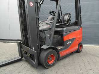 Használt targonca LINDE E25HL-01/600 ELEKTRO VIERRADFRONTSTAPLER (12925971)