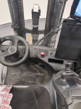 Használt targonca LINDE E30/600H-387-01 ELEKTRO VIERRADFRONTSTAPLER (13068162)