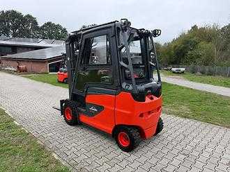 Használt targonca LINDE E30H-01/600 ELEKTRO VIERRADFRONTSTAPLER (13073178)