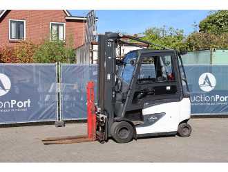 Használt targonca LINDE E30HL-01/600 ELEKTRO VIERRADFRONTSTAPLER (13041305)