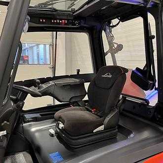 Használt targonca LINDE E35HL ELEKTRO VIERRADFRONTSTAPLER (13075741)