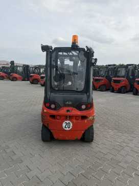 Használt targonca LINDE E35L-01 ELEKTRO VIERRADFRONTSTAPLER (13070461)