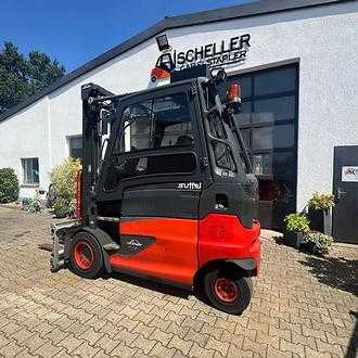 Használt targonca LINDE E45 ELEKTRO VIERRADFRONTSTAPLER (13061527)