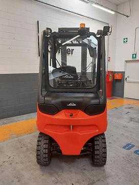 Használt targonca LINDE E45/600 HL ELEKTRO VIERRADFRONTSTAPLER (13063724)