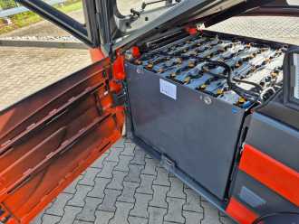 Használt targonca LINDE E50HL-01 Batterie - 12.2023 ELEKTRO VIERRADFRONTSTAPLER (12355312)