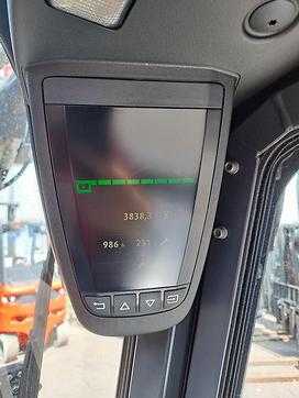 Használt targonca LINDE E50HL ELEKTRO VIERRADFRONTSTAPLER (13051313)