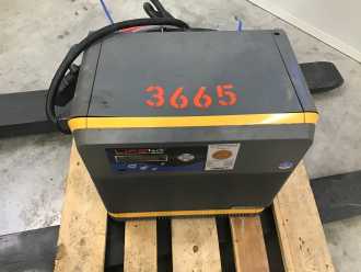 Használt targonca LINDE E80 ELEKTRO VIERRADFRONTSTAPLER (12931840)
