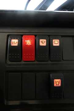 Használt targonca LINDE EG 20 PH 1275-02 ELEKTRO VIERRADFRONTSTAPLER (12937350)