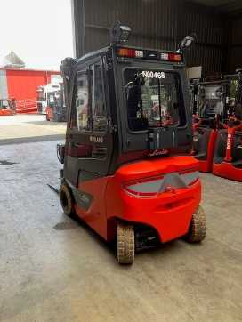 Használt targonca LINDE EG16P ELEKTRO VIERRADFRONTSTAPLER (13056710)