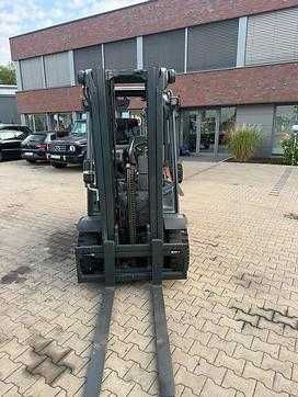 Használt targonca LINDE H 20 D -01 600  DIESEL VIERRADFRONTSTAPLER (13059391)