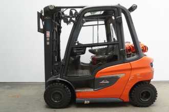 Használt targonca LINDE H 25 T 1202 GAS VIERRADFRONTSTAPLER (13049014)