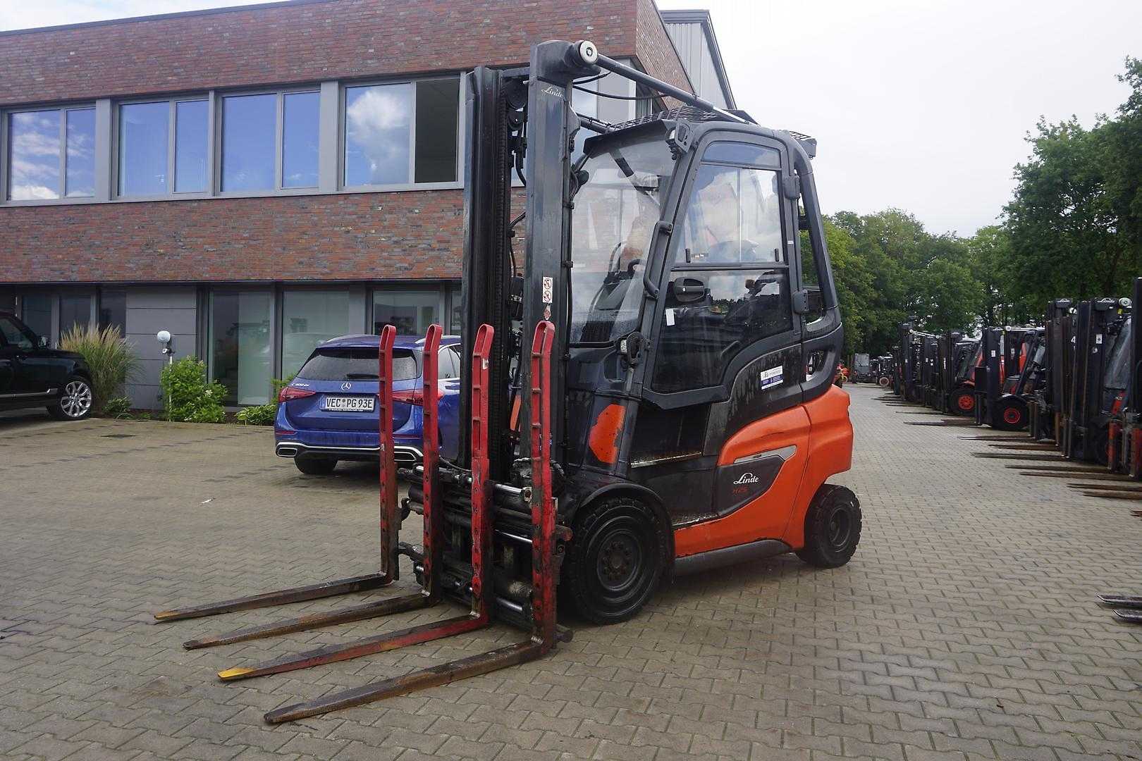 Használt targonca LINDE H 25D-01/600 - 2021er DIESEL VIERRADFRONTSTAPLER (13049316)