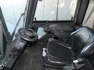Használt targonca LINDE H 30 D -02 DIESEL VIERRADFRONTSTAPLER (13076077)