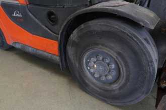 Használt targonca LINDE H 30 D 1202 DIESEL VIERRADFRONTSTAPLER (13047134)