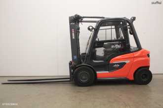 Használt targonca LINDE H 30 D (EU5) DIESEL VIERRADFRONTSTAPLER (13054796) backdrop