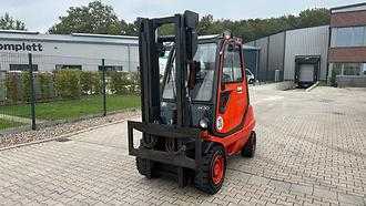 Használt targonca LINDE H 30 T GAS VIERRADFRONTSTAPLER (13075558)