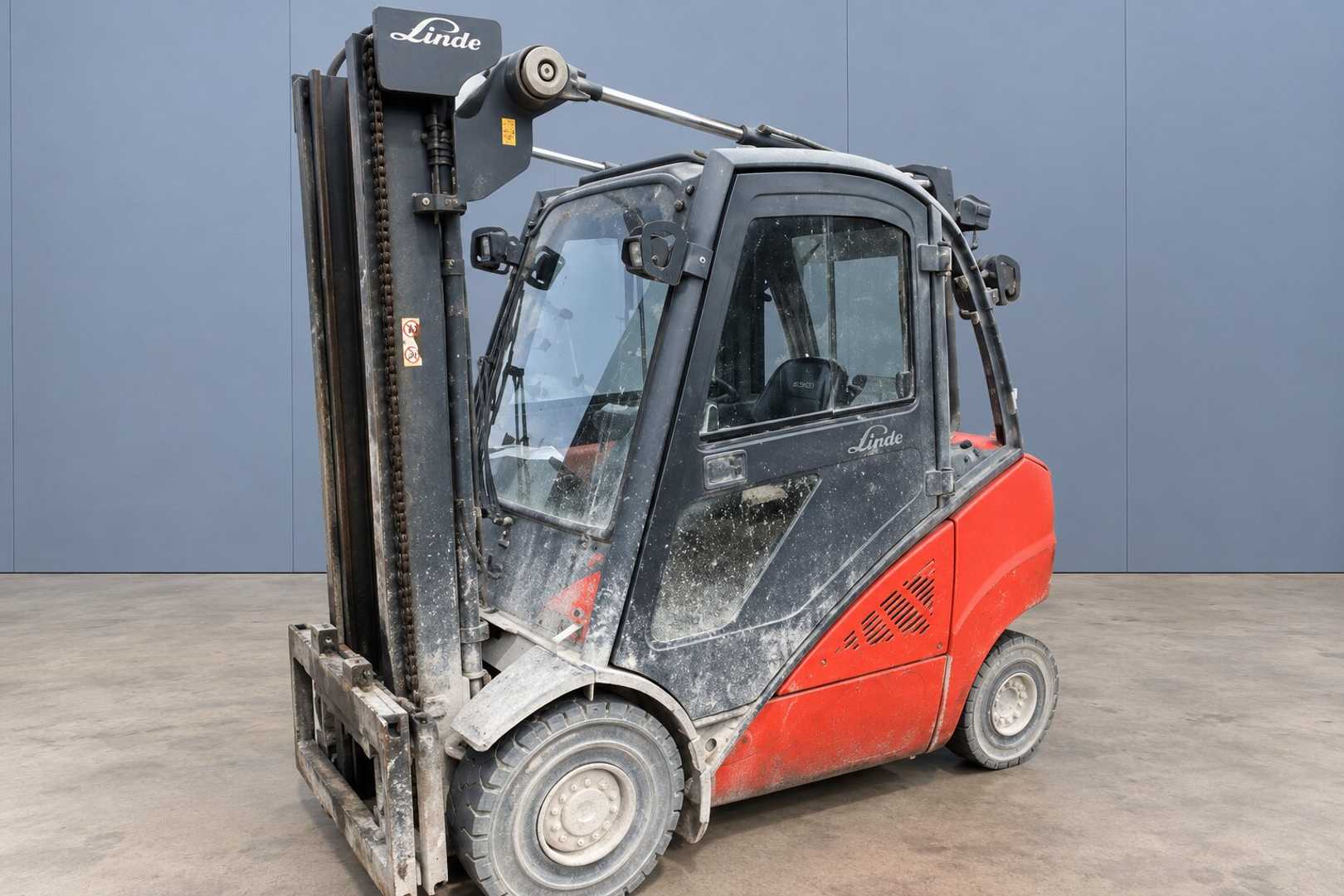Használt targonca LINDE H 35 D - 01 /58702/ DIESEL VIERRADFRONTSTAPLER (13065581)