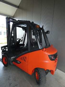 Használt targonca LINDE H 35 D - 02 DIESEL VIERRADFRONTSTAPLER (13076068)