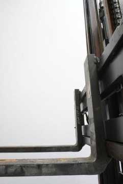 Használt targonca LINDE H 45 D 394 DIESEL VIERRADFRONTSTAPLER (12969880)