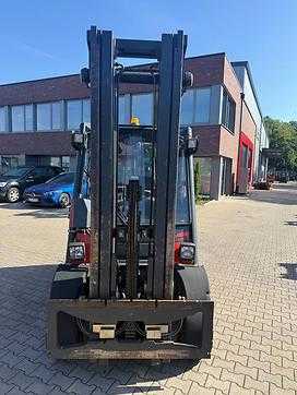 Használt targonca LINDE H 50 D  DIESEL VIERRADFRONTSTAPLER (13046573)