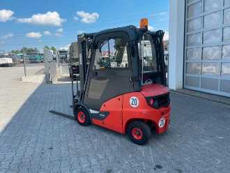 Használt targonca LINDE H14D-01 / HH 4,6m / 1.453h / Diesel / SS / Waage DIESEL VIERRADFRONTSTAPLER (13052708)