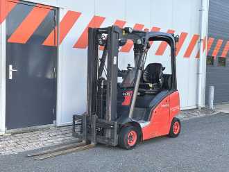 Használt targonca LINDE H16T GAS VIERRADFRONTSTAPLER (13064487) backdrop