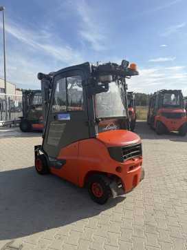 Használt targonca LINDE H18D-002 WEITERE VIERRADFRONTSTAPLER (13069204)