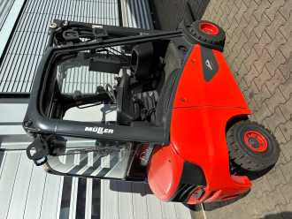 Használt targonca LINDE H18D DIESEL VIERRADFRONTSTAPLER (13036130)