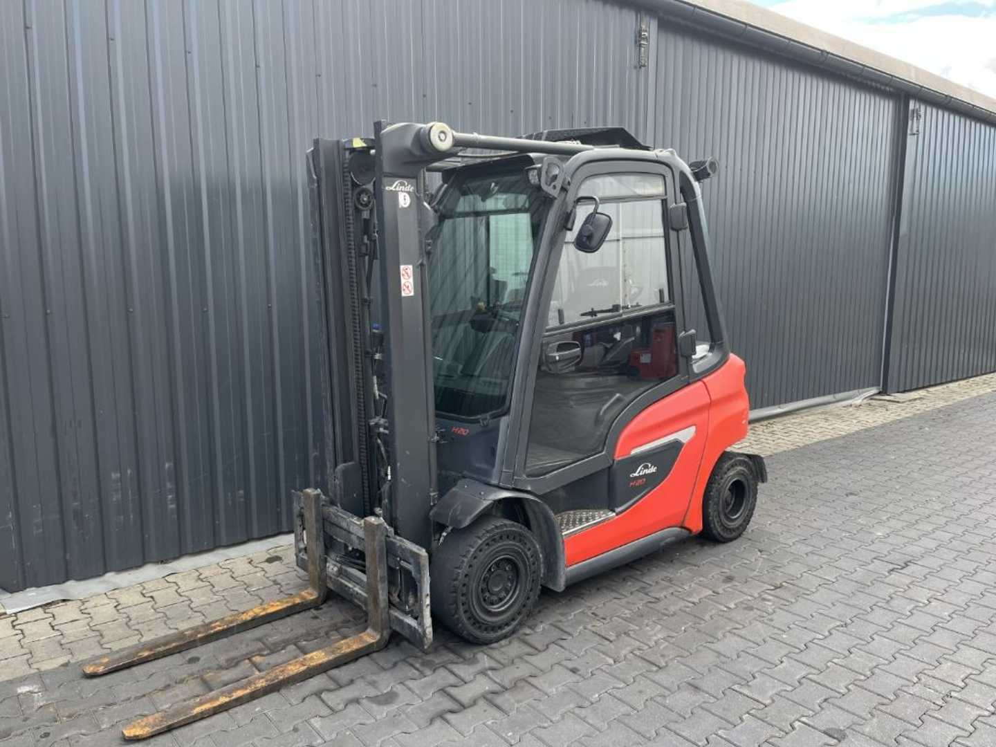 Használt targonca LINDE H20D-01/600 DIESEL VIERRADFRONTSTAPLER (13050576)