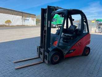Használt targonca LINDE H20D-02/600 / 3m / 5.145h / Diesel DIESEL VIERRADFRONTSTAPLER (13038805)