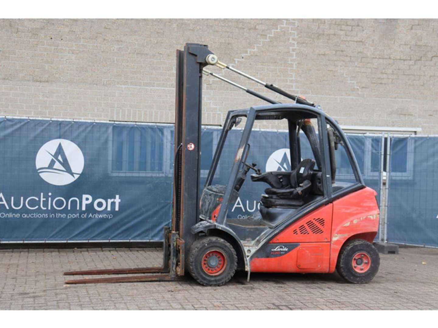 Használt targonca LINDE H20D-02/600 DIESEL VIERRADFRONTSTAPLER (13062980)