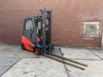 Használt targonca LINDE H20D-02 DIESEL VIERRADFRONTSTAPLER (13053686) backdrop