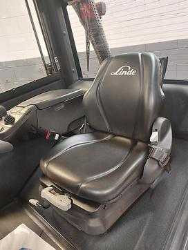 Használt targonca LINDE H25 DIESEL VIERRADFRONTSTAPLER (13063629)