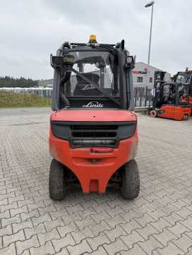 Használt targonca LINDE H25D-02 DIESEL VIERRADFRONTSTAPLER (13040711)