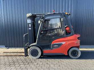 Használt targonca LINDE H25T-01/600 GAS VIERRADFRONTSTAPLER (13070468)