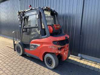 Használt targonca LINDE H25T-01/600 GAS VIERRADFRONTSTAPLER (13070468)