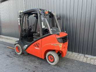 Használt targonca LINDE H25T-02 GAS VIERRADFRONTSTAPLER (13062481)