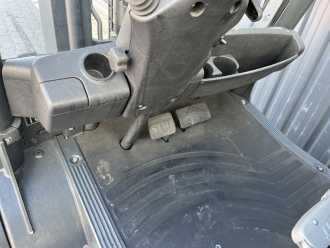 Használt targonca LINDE H25T-02 GAS VIERRADFRONTSTAPLER (13062481)