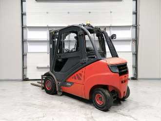 Használt targonca LINDE H30D-02 DIESEL VIERRADFRONTSTAPLER (12795843)