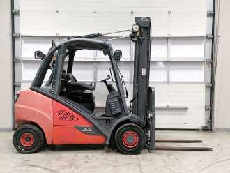 Használt targonca LINDE H30D-02 DIESEL VIERRADFRONTSTAPLER (12900500)