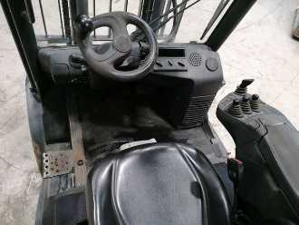 Használt targonca LINDE H30D-02 DIESEL VIERRADFRONTSTAPLER (12900500)